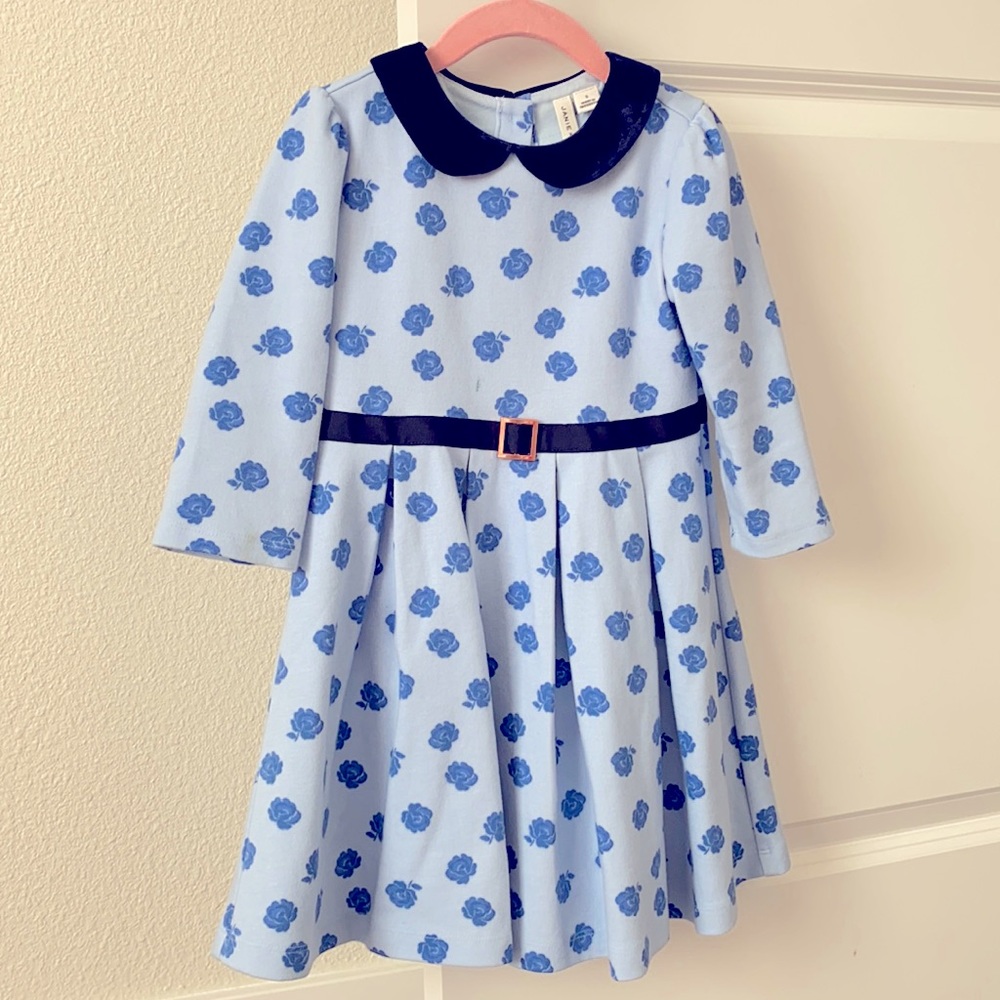 Blue flowers Girls Dresses size 5Y & 10Y,used